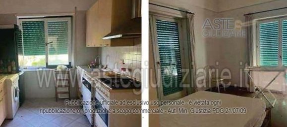 5 rooms House in Anacapri, Italy No. 222635 8