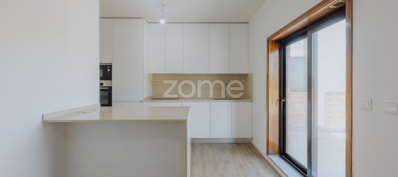 4 bedrooms Penthouse in Braga, Portugal No. 13864 4