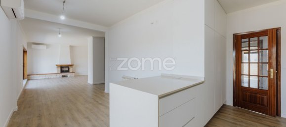 4 bedrooms Penthouse in Braga, Portugal No. 13864 3