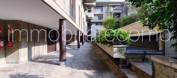 5 rooms Office in Como, Italy No. 264185 3