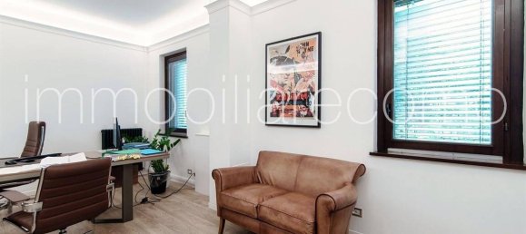 5 rooms Office in Como, Italy No. 264185 16