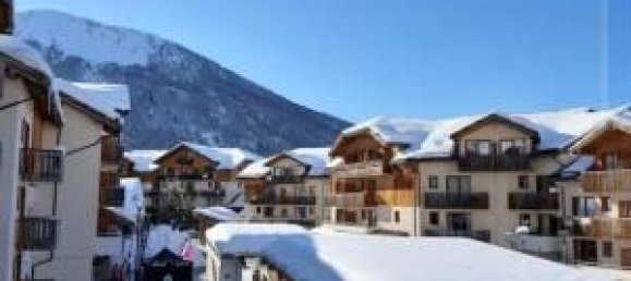 2 Schlafzimmer Wohnung in Hautes-Alpes, France, Nr. 319900 3