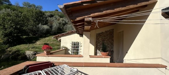 3 Schlafzimmer Villa in Villa Basilica, Italy, Nr. 91441 12