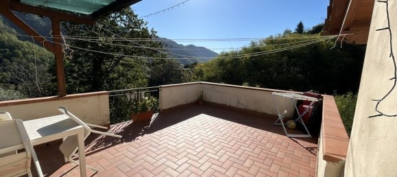 3 Schlafzimmer Villa in Villa Basilica, Italy, Nr. 91441 10