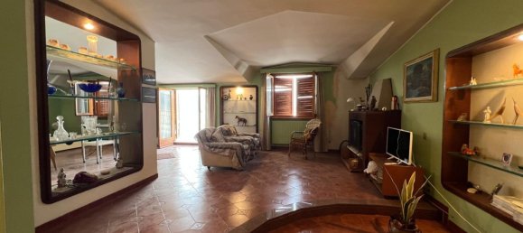 6 rooms Penthouse in Fiuggi, Italy No. 219051 4