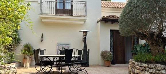 4 bedrooms Villa in Estepona, Spain No. 147365 18
