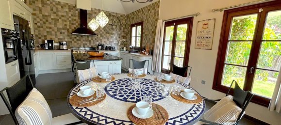 4 bedrooms Villa in Estepona, Spain No. 147365 26