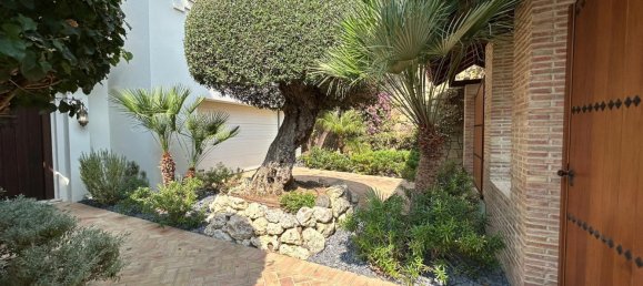 4 bedrooms Villa in Estepona, Spain No. 147365 36