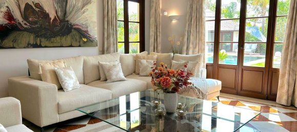 4 bedrooms Villa in Estepona, Spain No. 147365 7