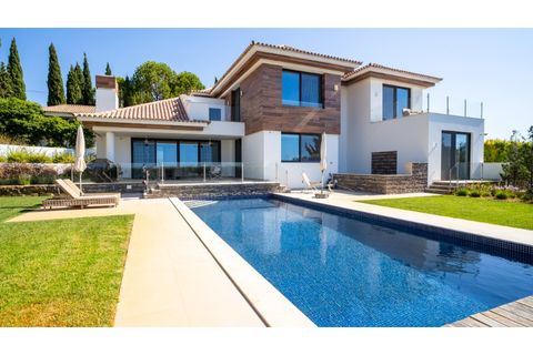 4 bedrooms Villa in Almancil, Portugal No. 264250