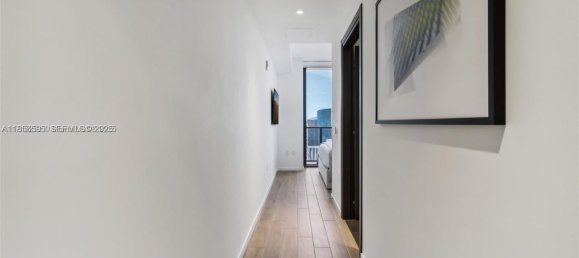 1 dormitorio propiedad comercial en venta en Miami, Miami-Dade, Florida, USA № 615289 23
