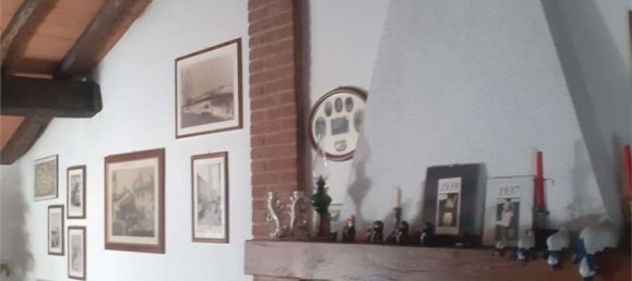 Дом с 8 комнатами в Страделла, Италия № 145932 25