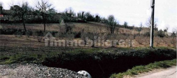 3 bedrooms House in Tortona, Italy No. 14262 4