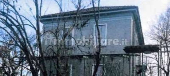 3 bedrooms House in Tortona, Italy No. 14262 18