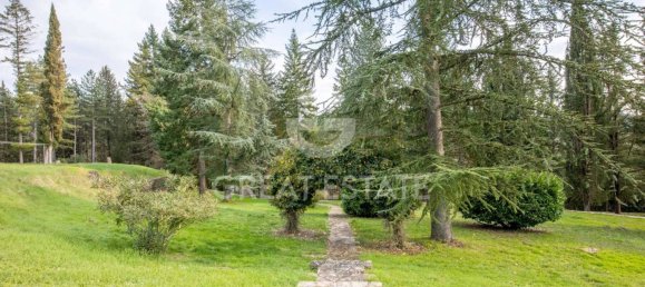 4 bedrooms House in Parrano, Italy No. 234771 9