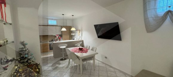 3 rooms Apartment in Barletta, Italy No. 25432 11