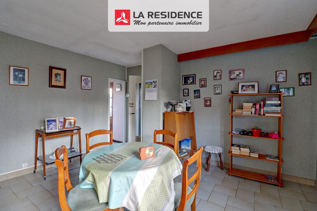 2 bedrooms Villa in Verneuil-sur-Seine, France No. 161681