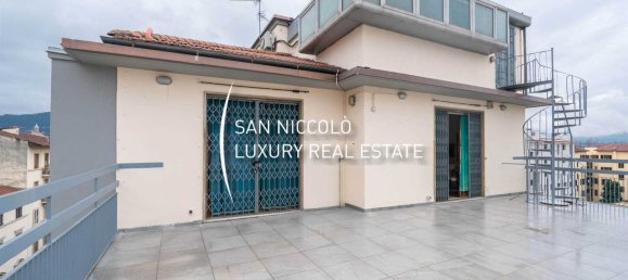 10 rooms Penthouse in Florence, Italy No. 208855 13