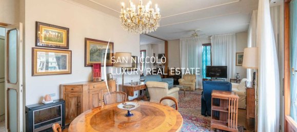 10 rooms Penthouse in Florence, Italy No. 208855 8