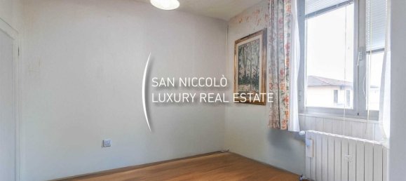 10 rooms Penthouse in Florence, Italy No. 208855 2
