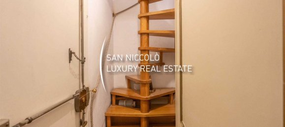 10 rooms Penthouse in Florence, Italy No. 208855 23