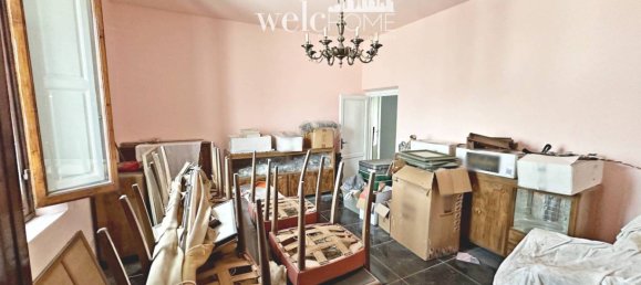 Apartamento de 3 dormitorios en Signa, Italy No. 178347 4