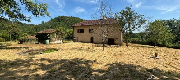 3 bedrooms House in Saint-Etienne-de-Maurs, France No. 199356 3