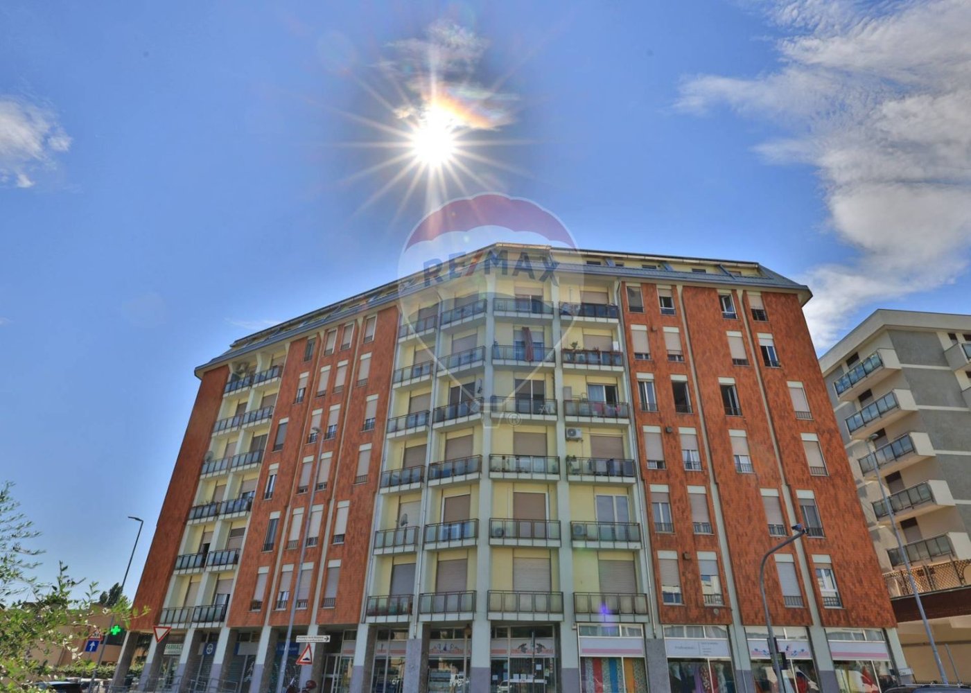 3 rooms Apartment in Baranzate, Italy No. 294832