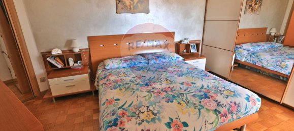 3 rooms Apartment in Baranzate, Italy No. 294832 13