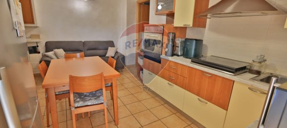 3 rooms Apartment in Baranzate, Italy No. 294832 8