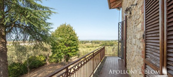 Вилла с 4 спальнями в Кортона, Италия № 54139 25