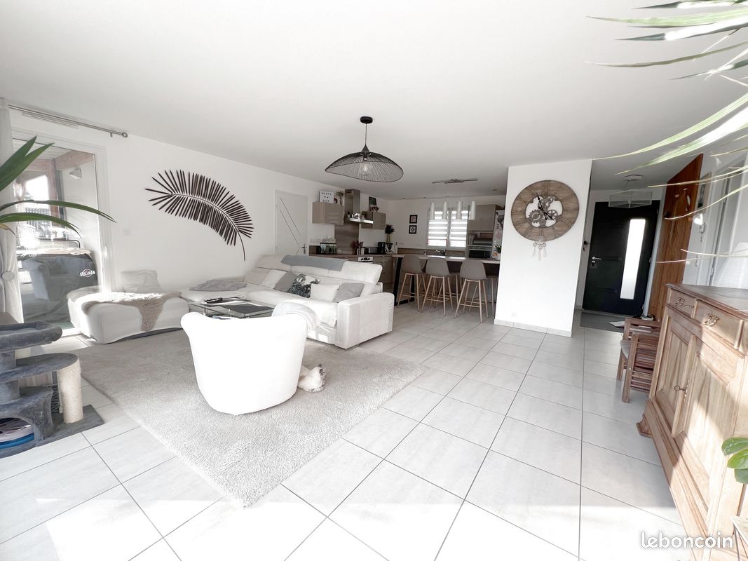 Casa T4 em Cheix-en-Retz, France N.º 97637