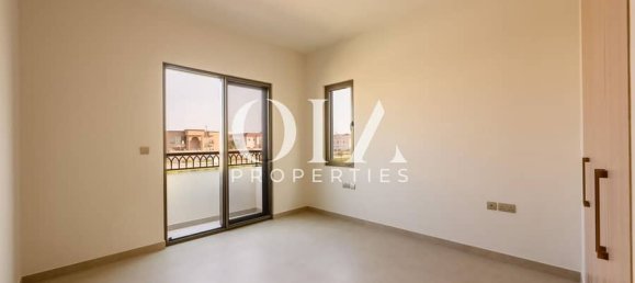 2 bedrooms Townhouse in Abu Dhabi, UAE No. 20121 13