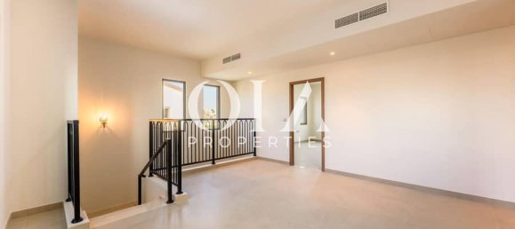 2 bedrooms Townhouse in Abu Dhabi, UAE No. 20121 9