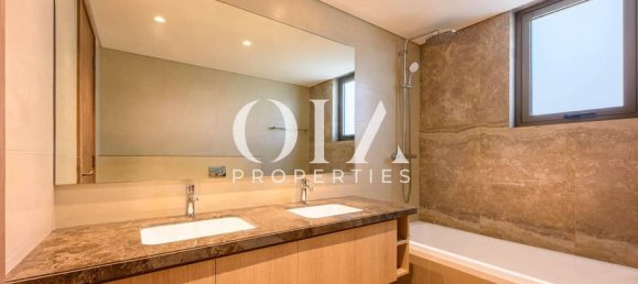 2 bedrooms Townhouse in Abu Dhabi, UAE No. 20121 20