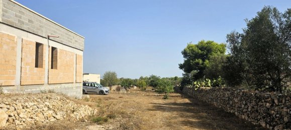 5 bedrooms House in Sannicola, Italy No. 323634 5