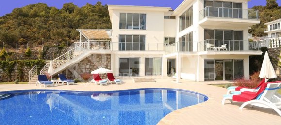 Villa 5+1 in Oludeniz, Turkey, Nr. 15906 11