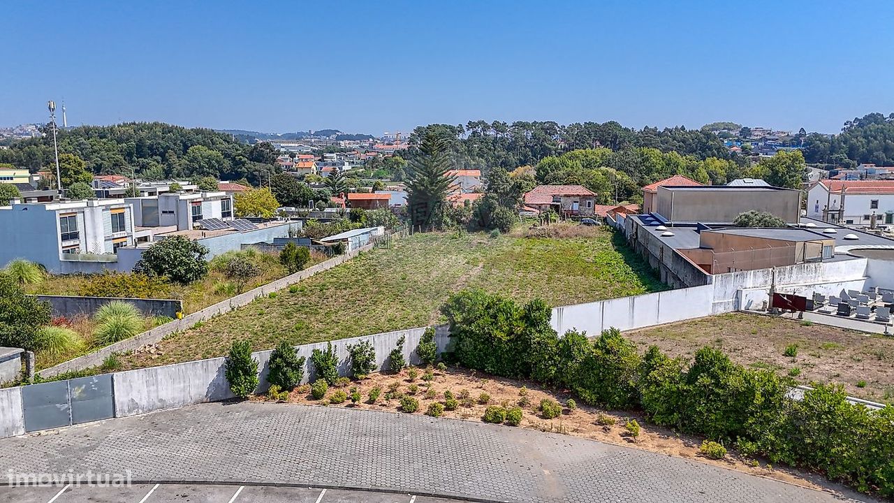 Grundstück in Madalena, Portugal 2110m², Nr. 305870