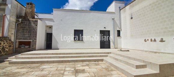 2 Schlafzimmer Haus in Sternatia, Italy, Nr. 297988 2