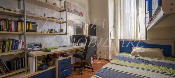 Apartamento T4 em Livorno, Italy N.º 165160 12