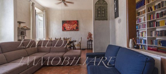 Apartamento T4 em Livorno, Italy N.º 165160 3