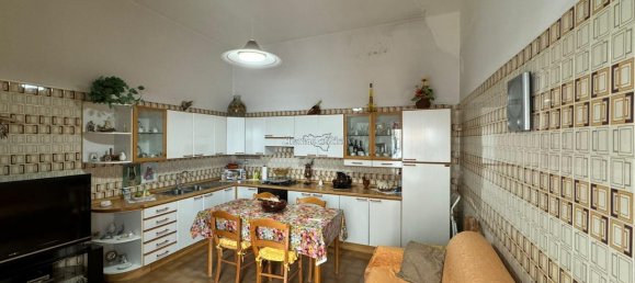 6 rooms House in Pozzallo, Italy No. 230544 12