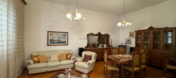 6 rooms House in Pozzallo, Italy No. 230544 2