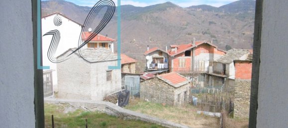 6 rooms House in Montegrosso Pian Latte, Italy No. 146860 6