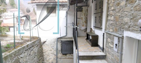 6 rooms House in Montegrosso Pian Latte, Italy No. 146860 2