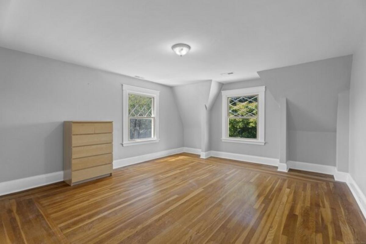 Casa de 5 dormitorios en New Haven, USA No. 406902