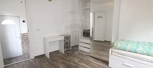 2 bedrooms House in Colombes, France No. 321630 10