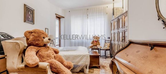 5 bedrooms Apartment in Rome, Italy No. 334923 14