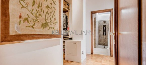 5 bedrooms Apartment in Rome, Italy No. 334923 16