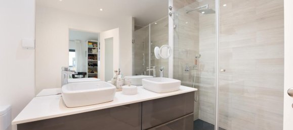 3 bedrooms House in Cascais, Portugal No. 104979 32